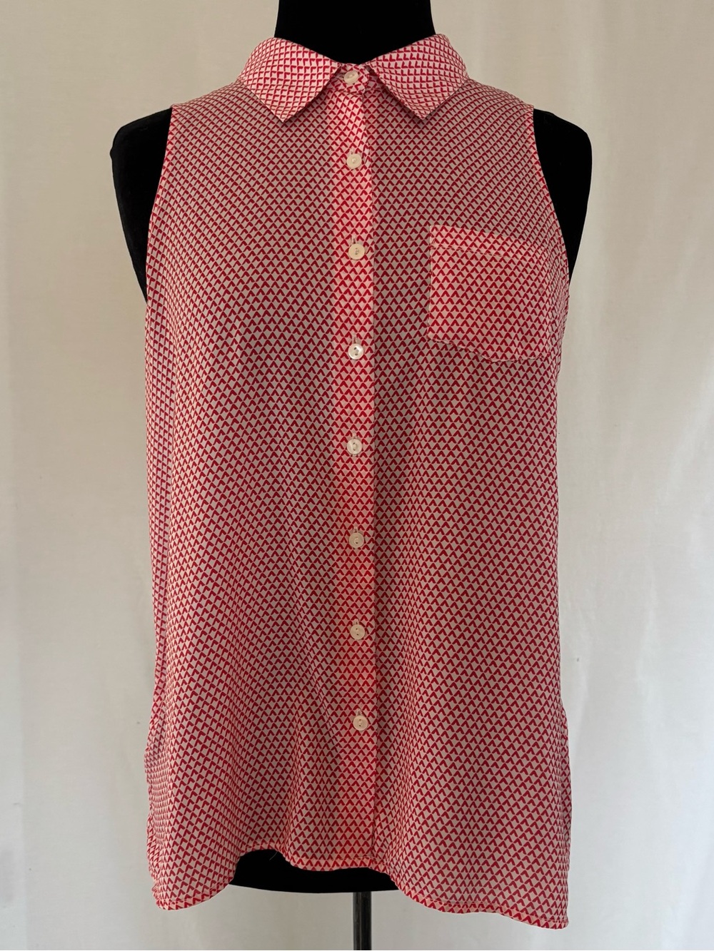 Smart Set Coastal Preppy Sleeveless Blouse Pink Geometric Sheer Medium